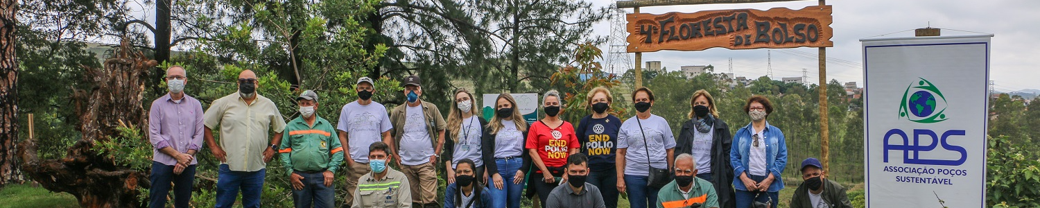 PUC Minas Poços de Caldas recebe quarta Floresta de Bolso da cidade 